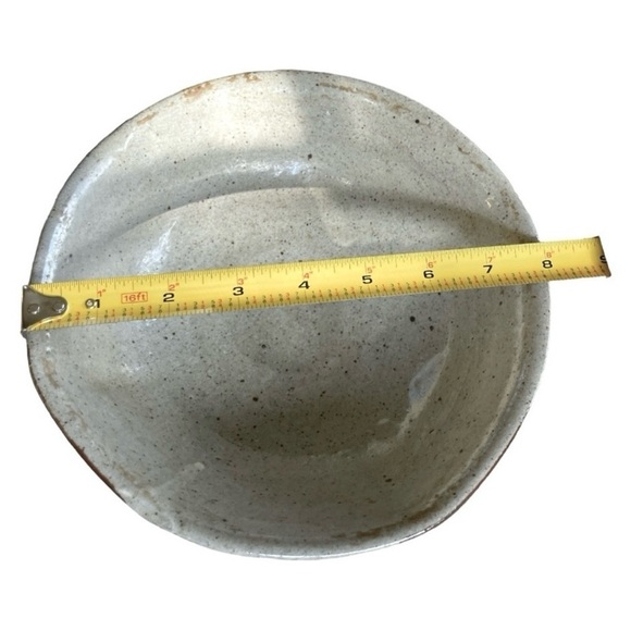 Vintage Japanese Handmade Ceramic Bowl, Unmarked with Earthy Tones - Picture 9 of 10